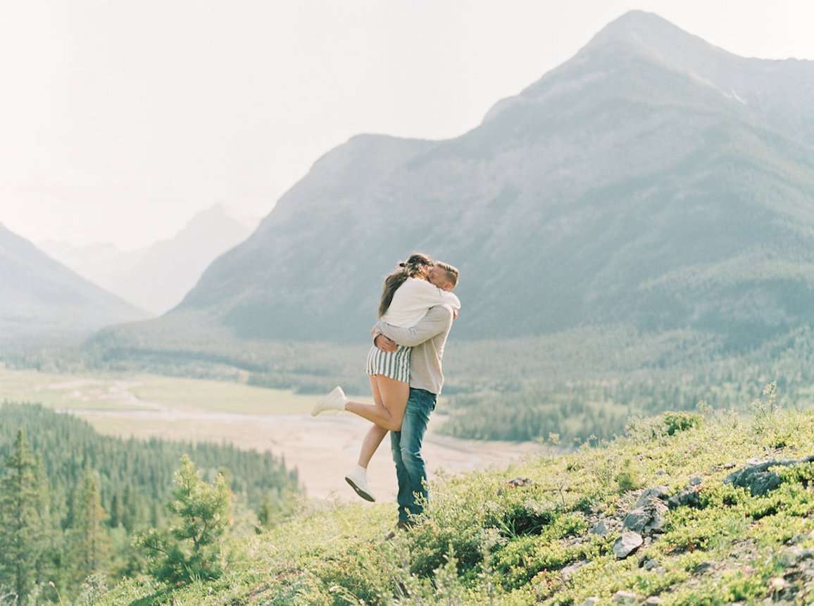 Spring Hike Engagement Session