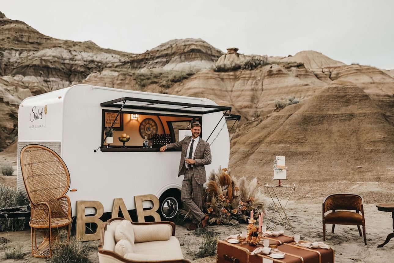 Salut Mobile Bar Wedding Reception Inspiration