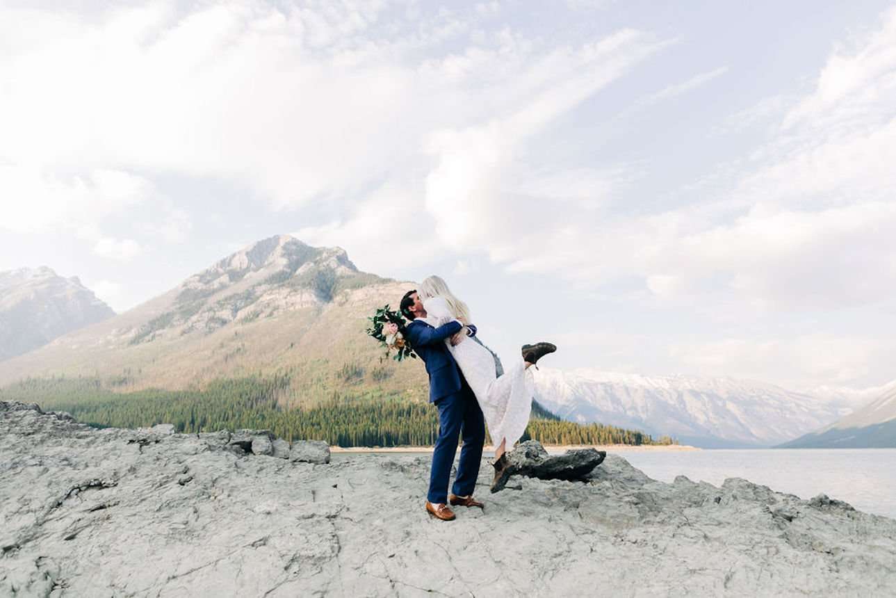 Anniversary Session at Lake Minnewanka