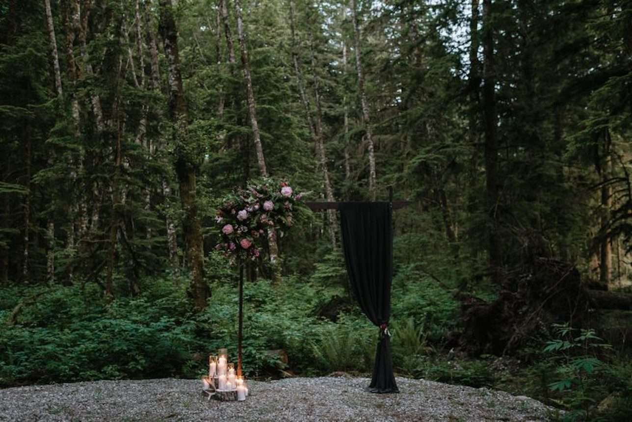 Romantic Stave River Styled Shoot