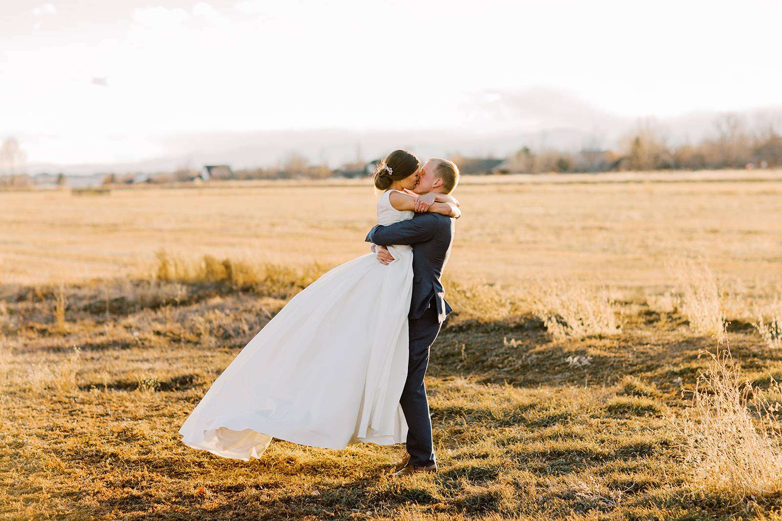 Chilly Winter Wedding at the Brookside Gardens
