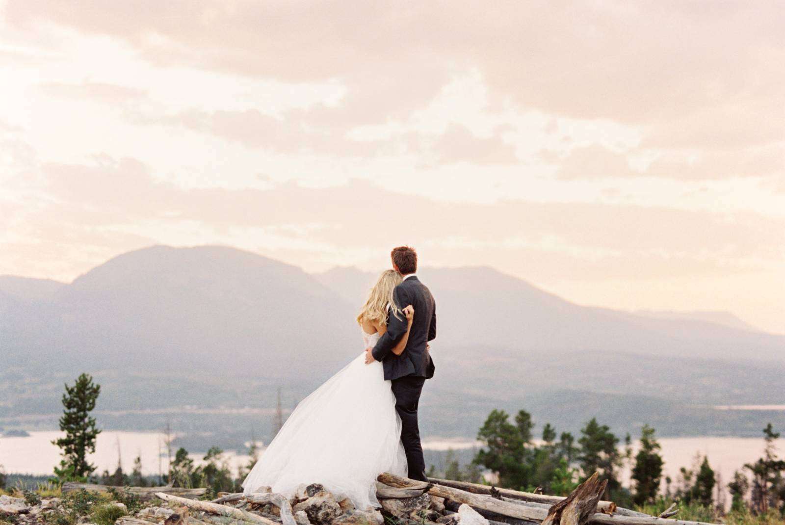 Summer Nuptials at River Bend