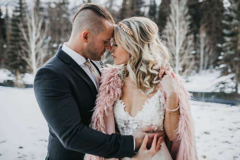 Modern Rustic Winter Wedding Inspiration