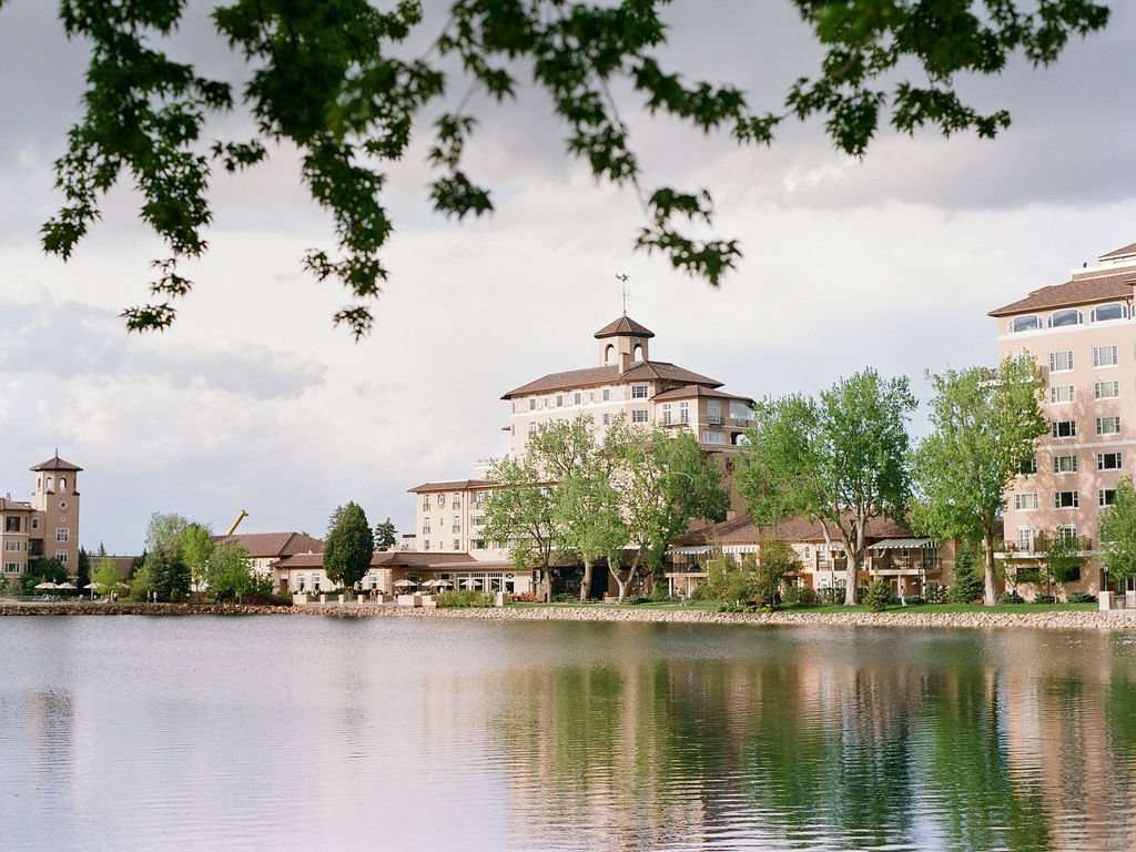 Your Guide to Planning a Luxurious Wedding Weekend at The Broadmoor