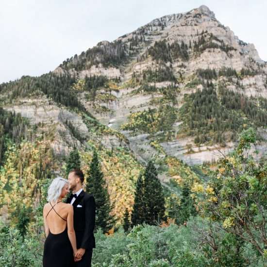 Alpine Loop Fall Engagement Photos