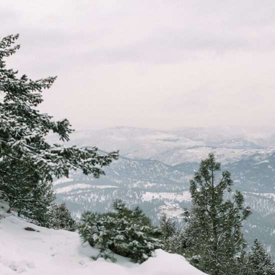Snowy Colorado Engagement Session