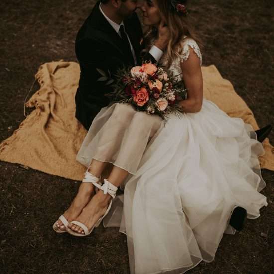 Relaxed Tunnel Mountain Reservoir Elopement