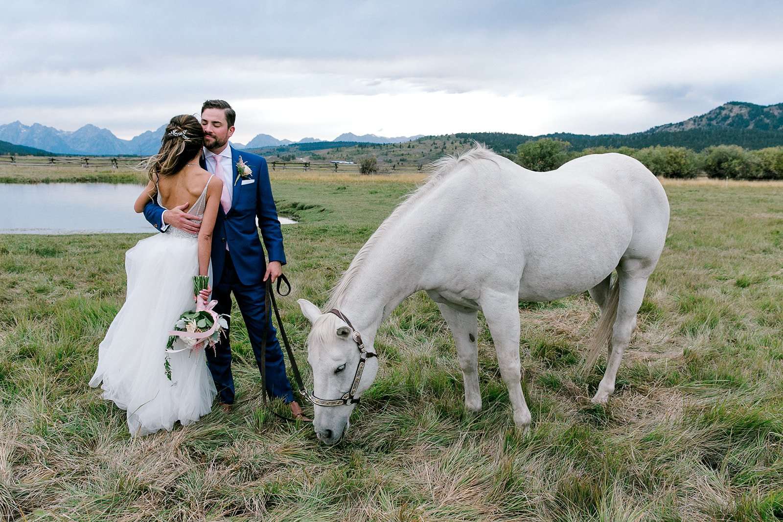 Simple and Charming Wedding at Diamond Cross Ranch