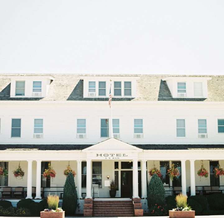Romantic Weekend Getaway: Make History at the Sacajawea Hotel with your Fiancé