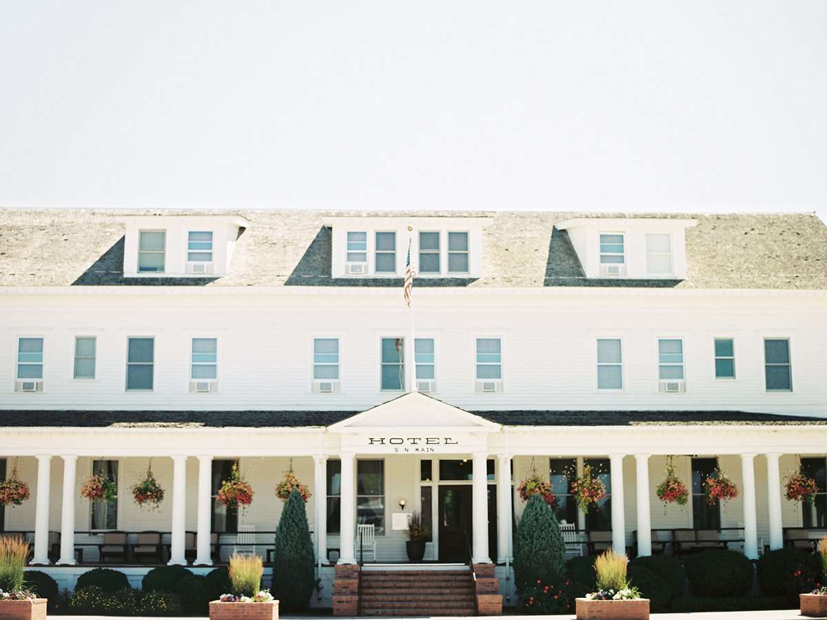 Romantic Weekend Getaway: Make History at the Sacajawea Hotel with your Fiancé