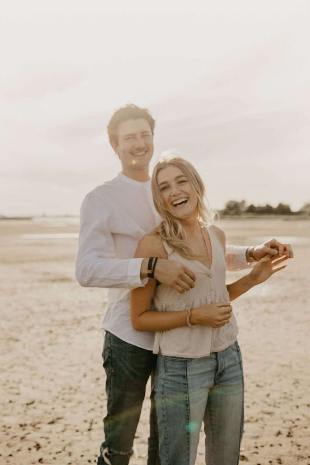 Playful Mud Bay Waterfront Lifestyle Session