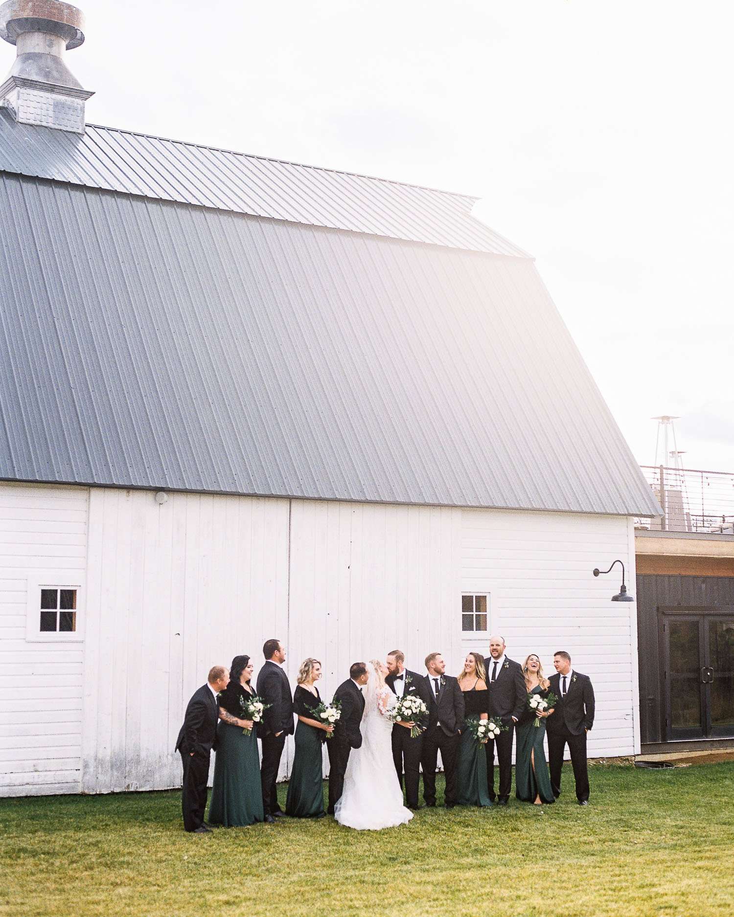 Modern Mountain Wedding at Foster Creek Farm