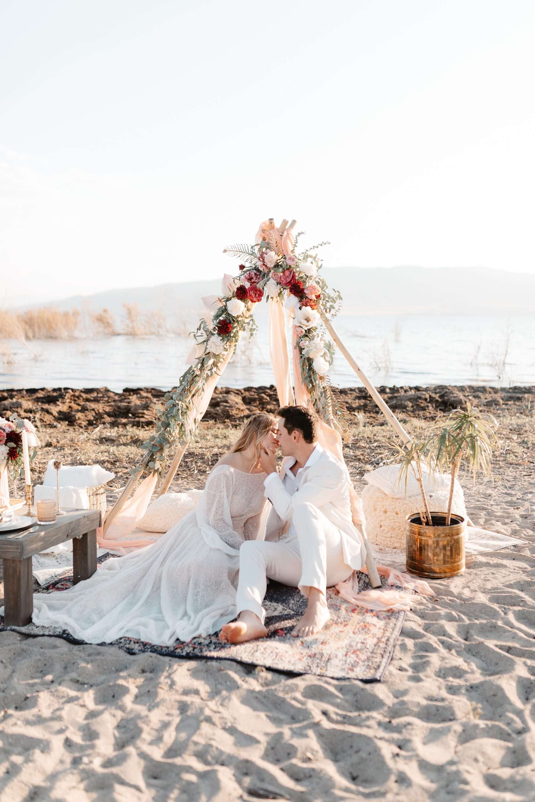 Utah Lakeside Elopement Inspiration