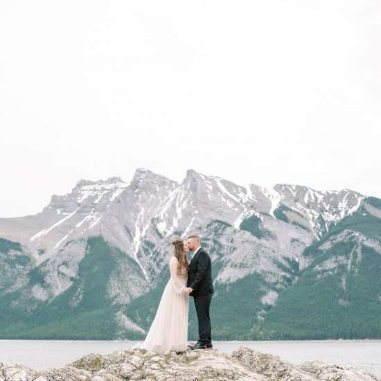 Soft and Romantic Elopement at Tunnel Mountain Reservoir