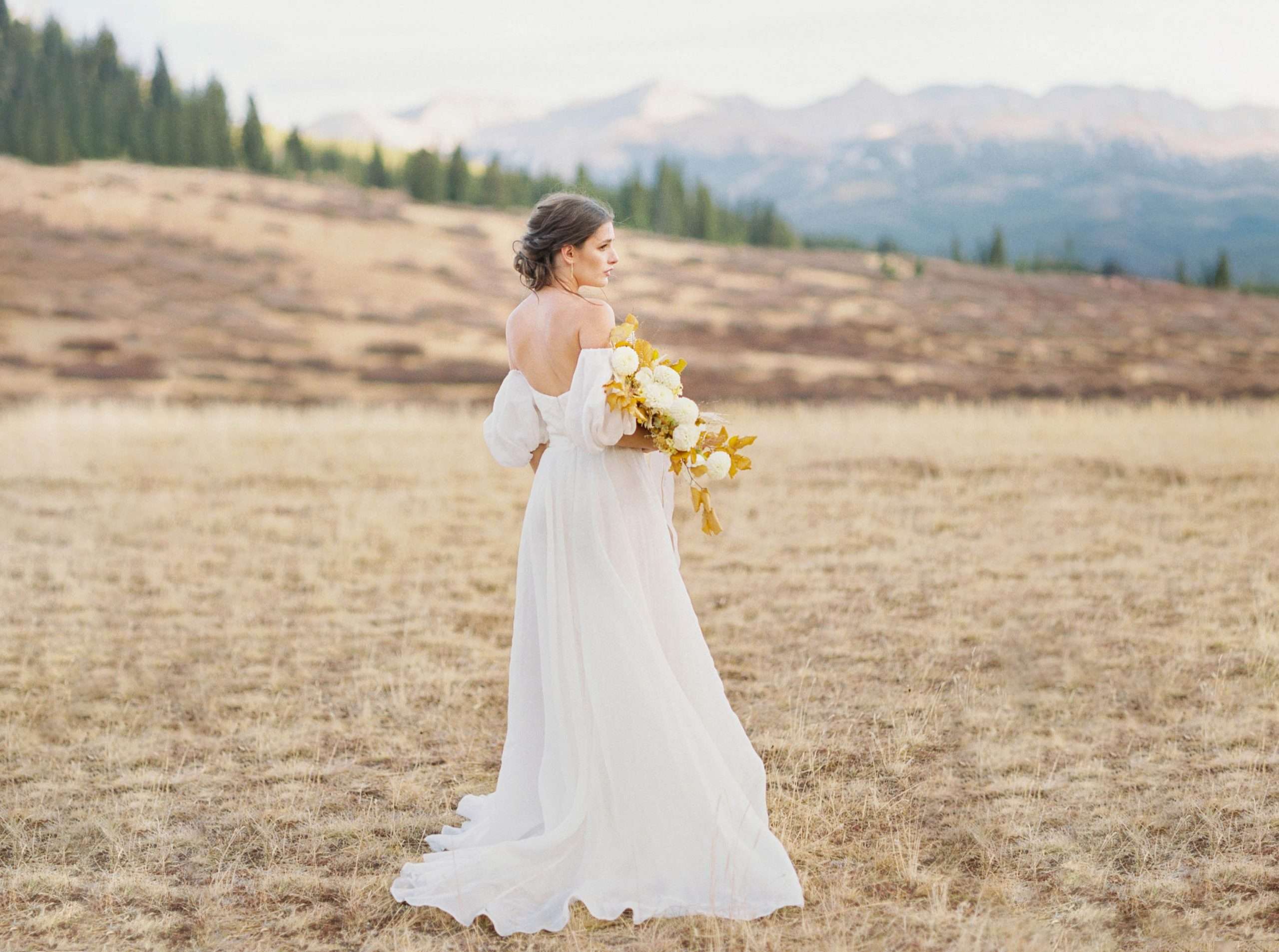 Inspire your Autumn I Do’s with Ethereal Bridals Captured in Colorado