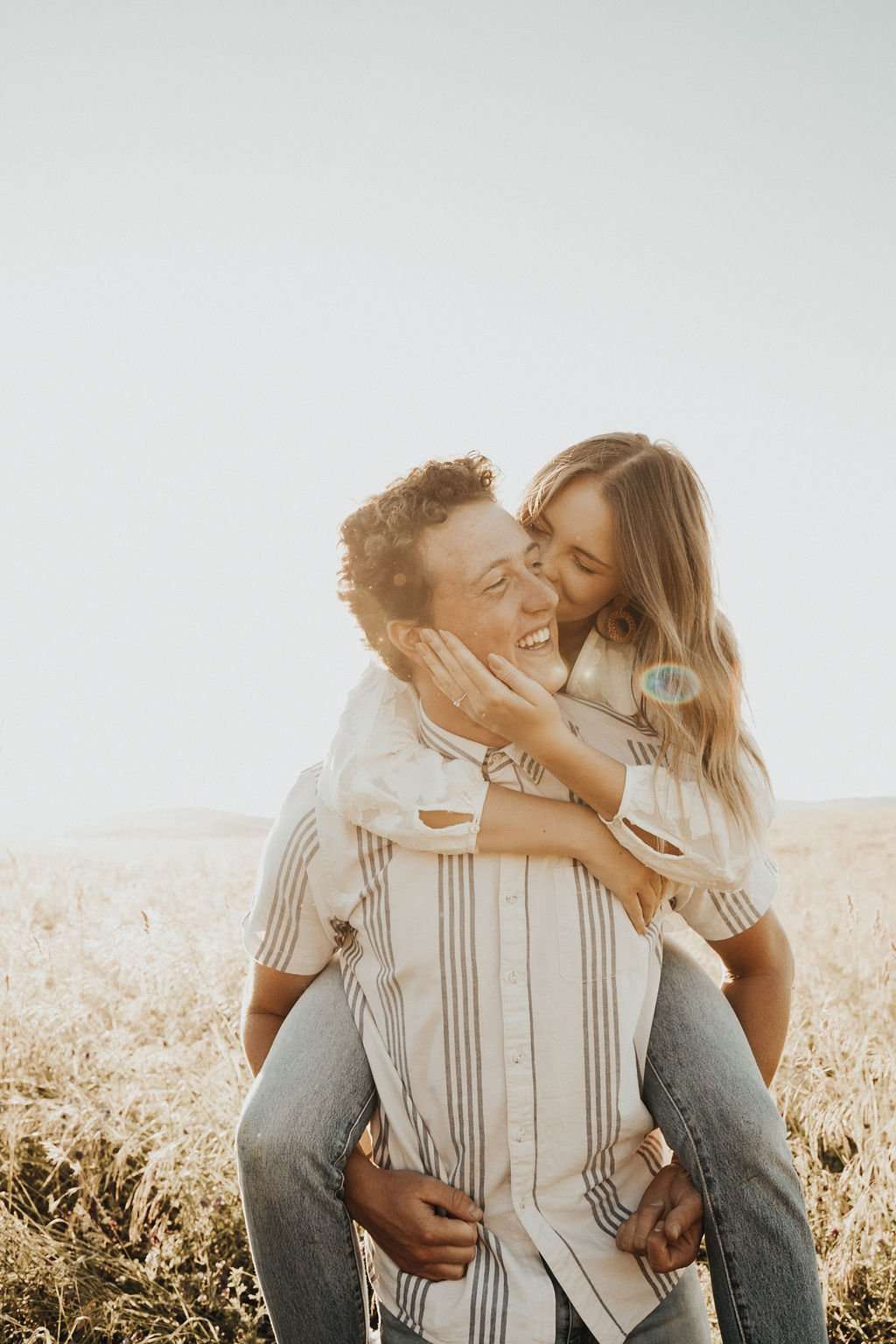 Dreamy Golden Hour Engagement