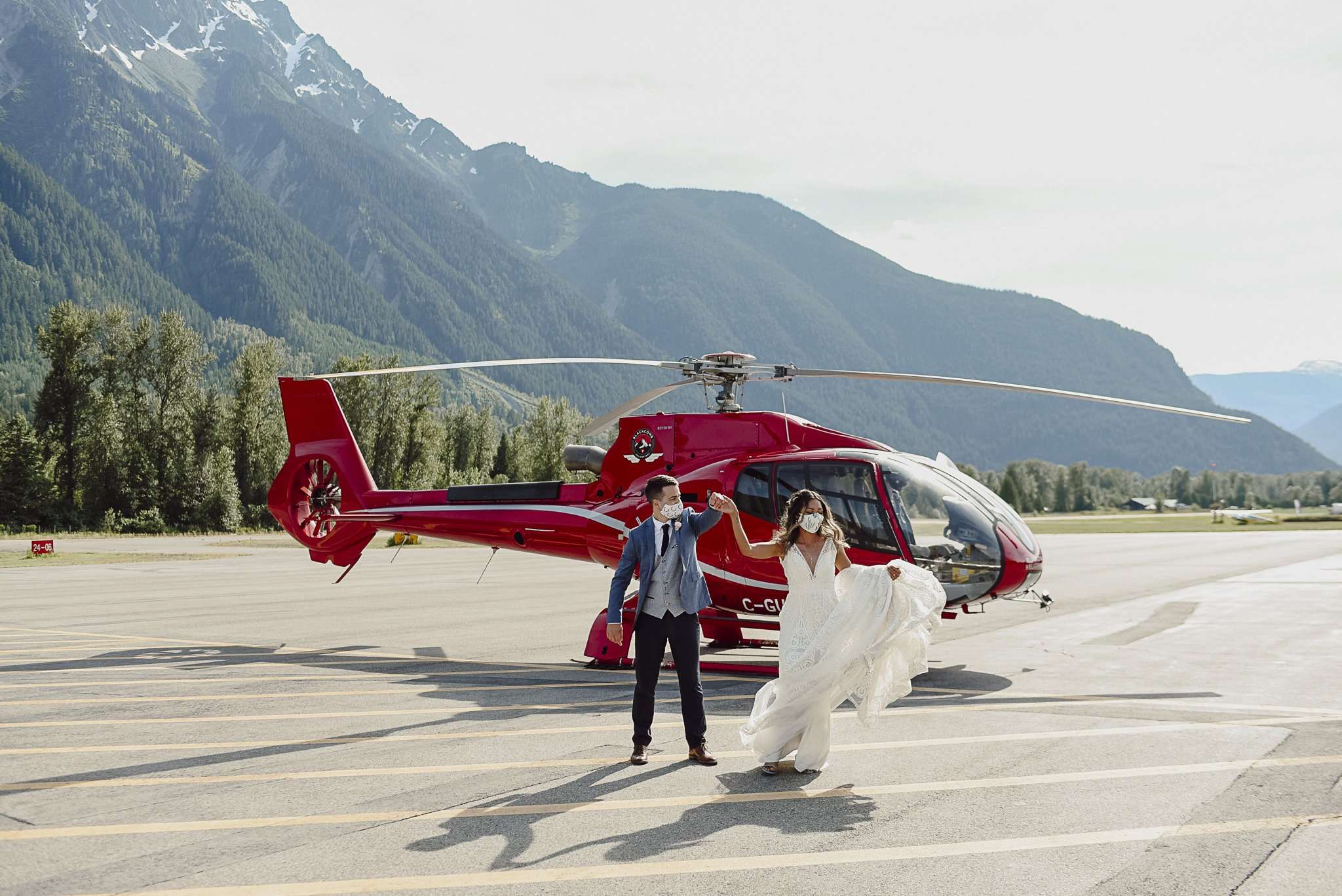 Charming Pemberton Helicopter Elopement Inspiration