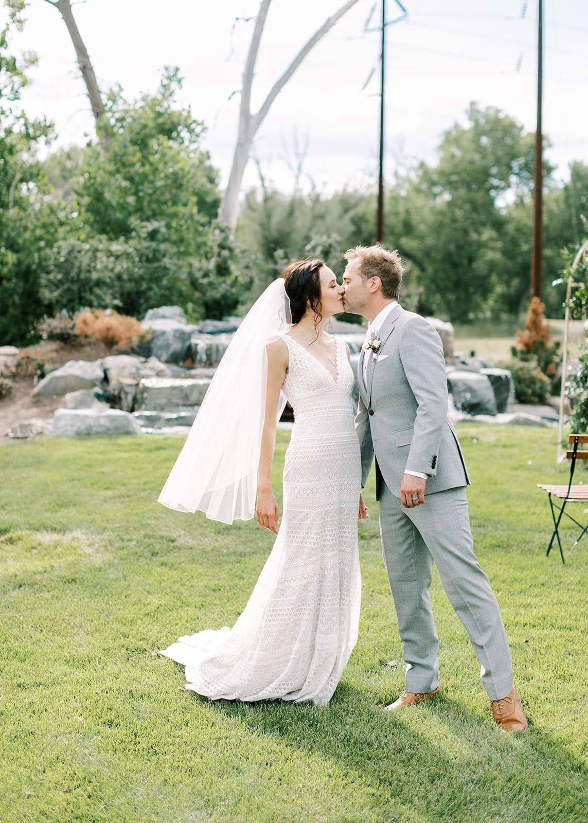 Light and Natural Elopement at Designs by Sundown