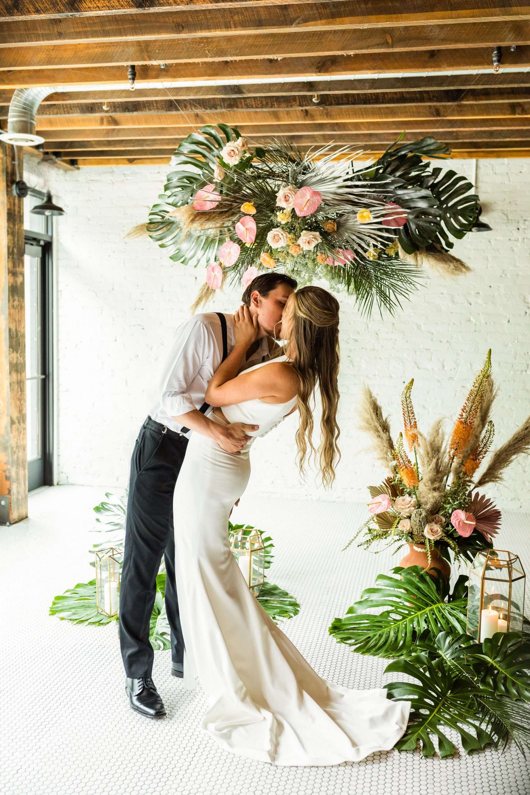 Luxurious Tropical Montana Elopement Inspiration
