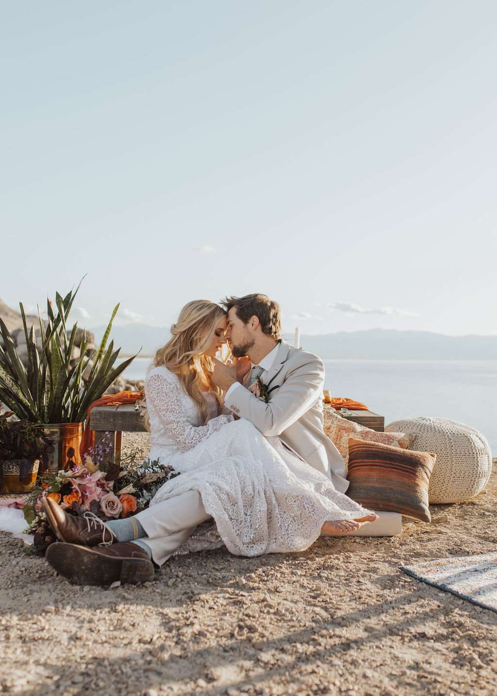 Warm Spring Picnic Elopement Inspiration
