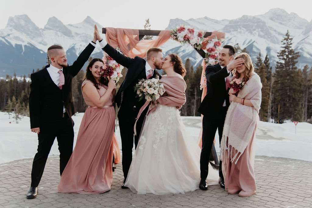 Cozy and Romantic Silvertip Resort Wedding