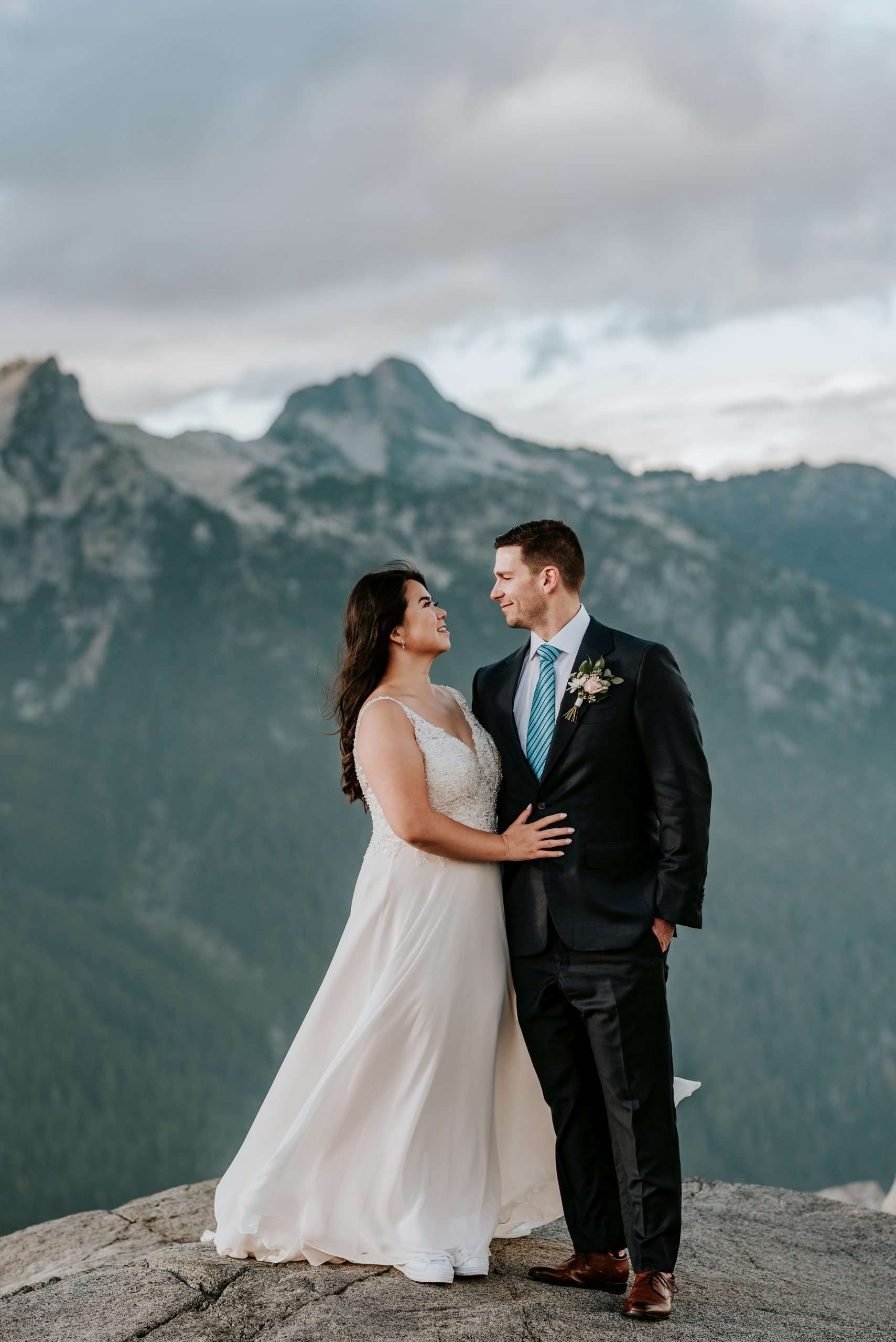 Adventurous Coast Mountains Helicopter Elopement