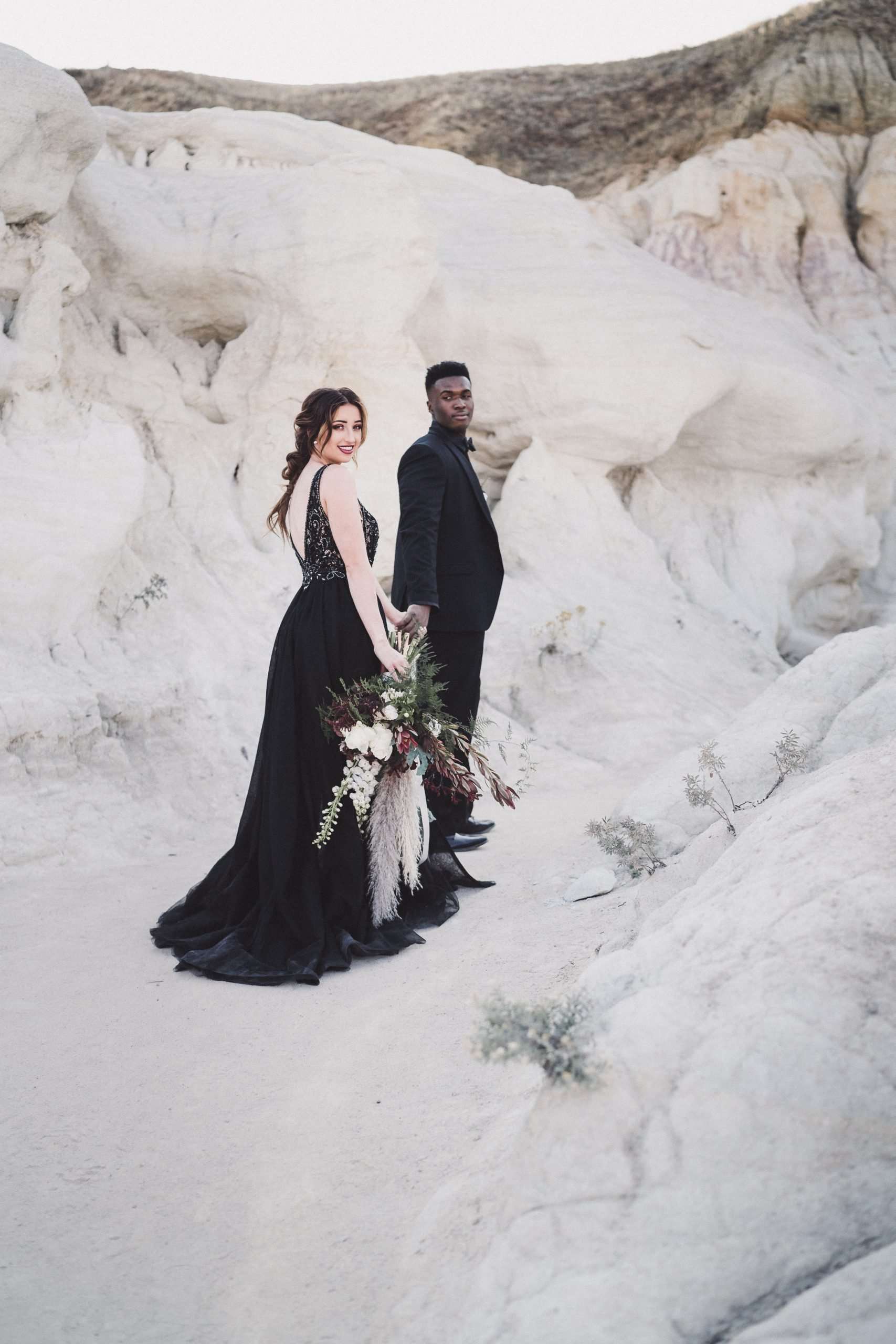 Earthy and Distinctive Paint Mines Elopement Inspiration
