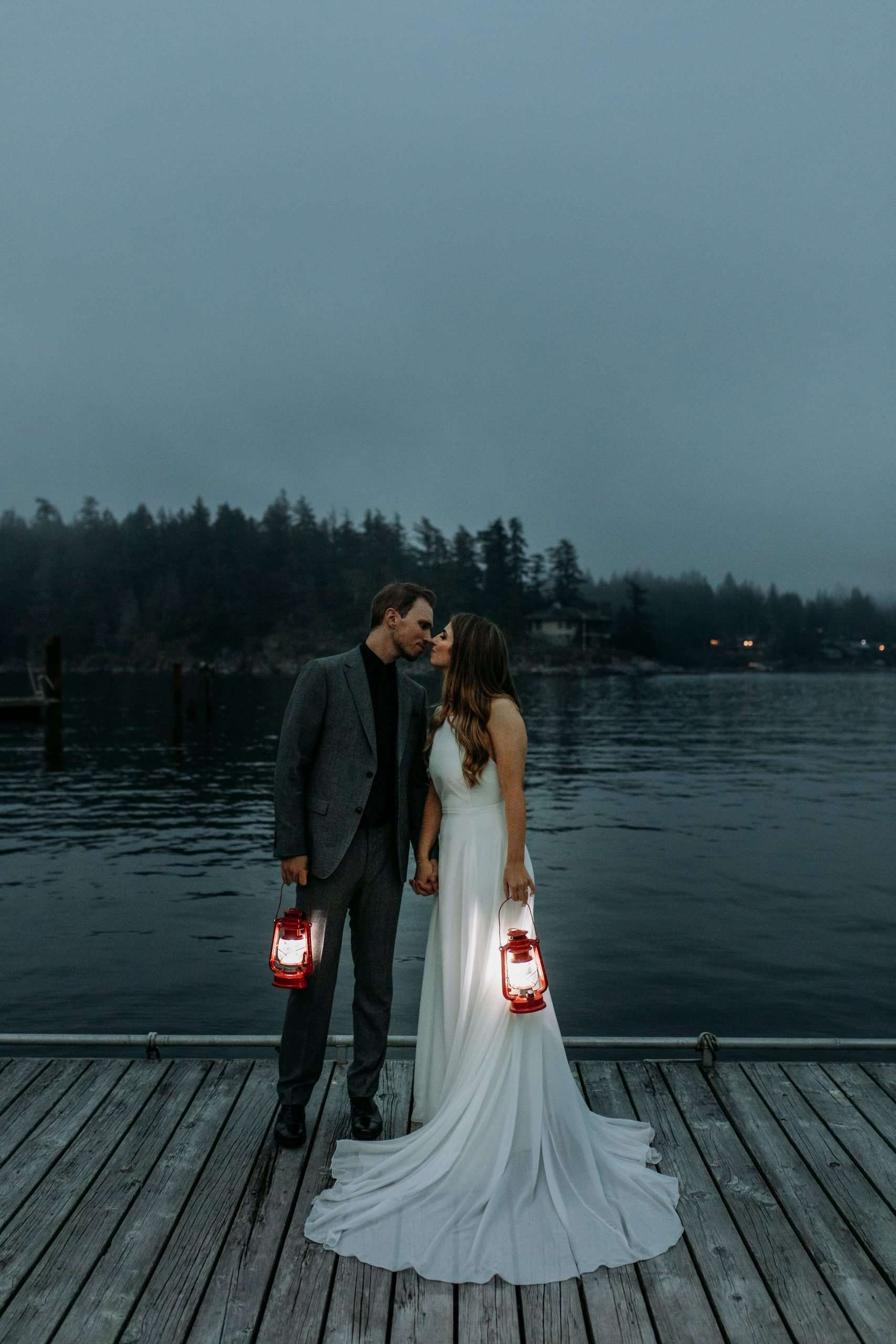 Sunshine Coast Waterfront Wedding in Madeira Park