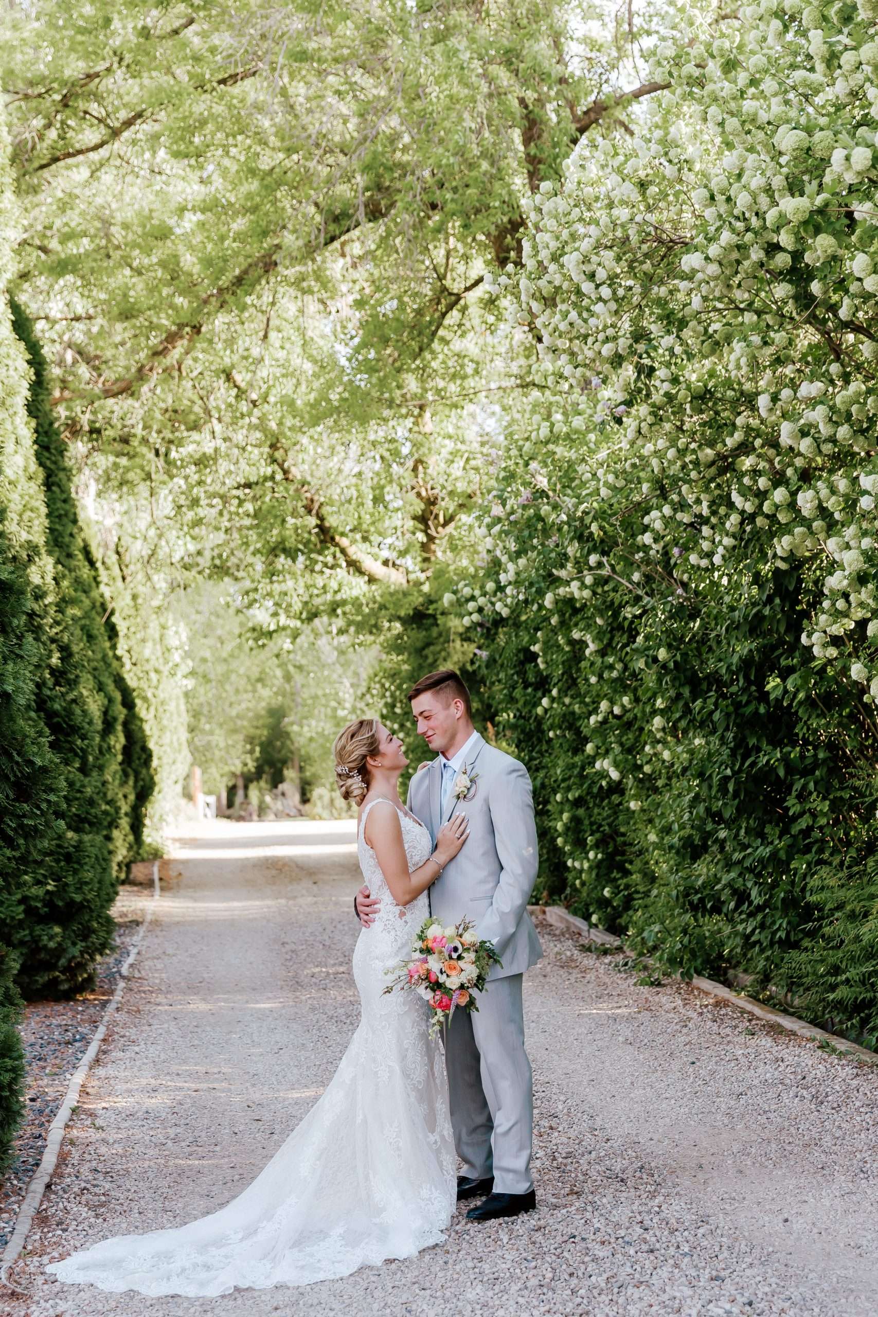 Vintage Charm Wedding Inspiration at The Cottage at Riverbend