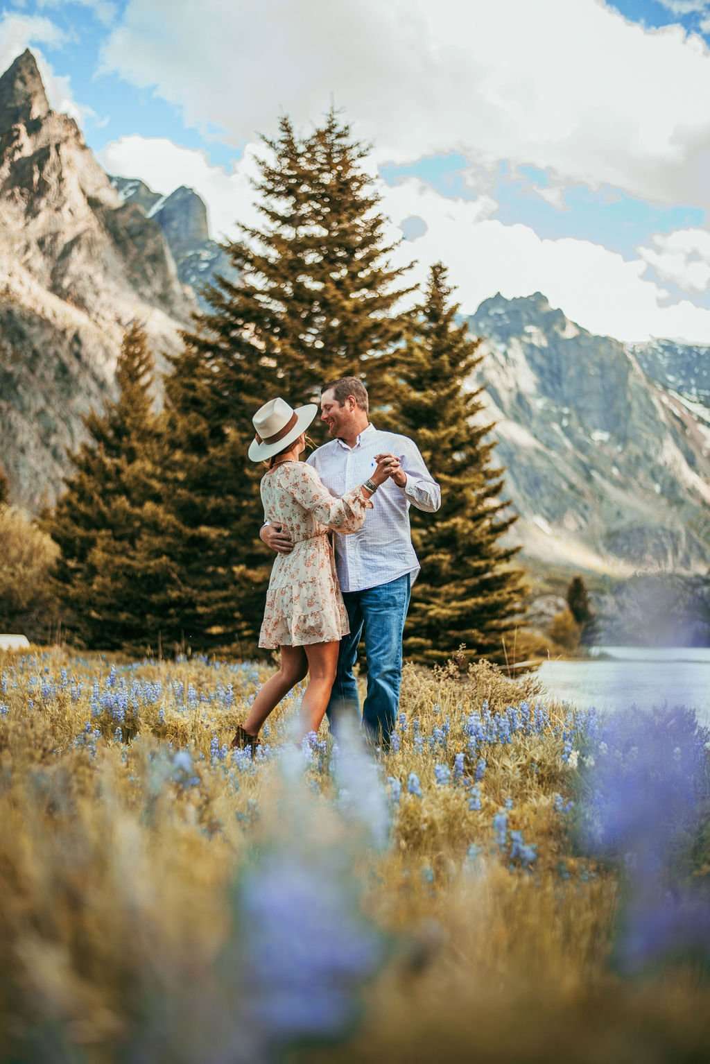 Anniversary Session at East Rosebud Lake