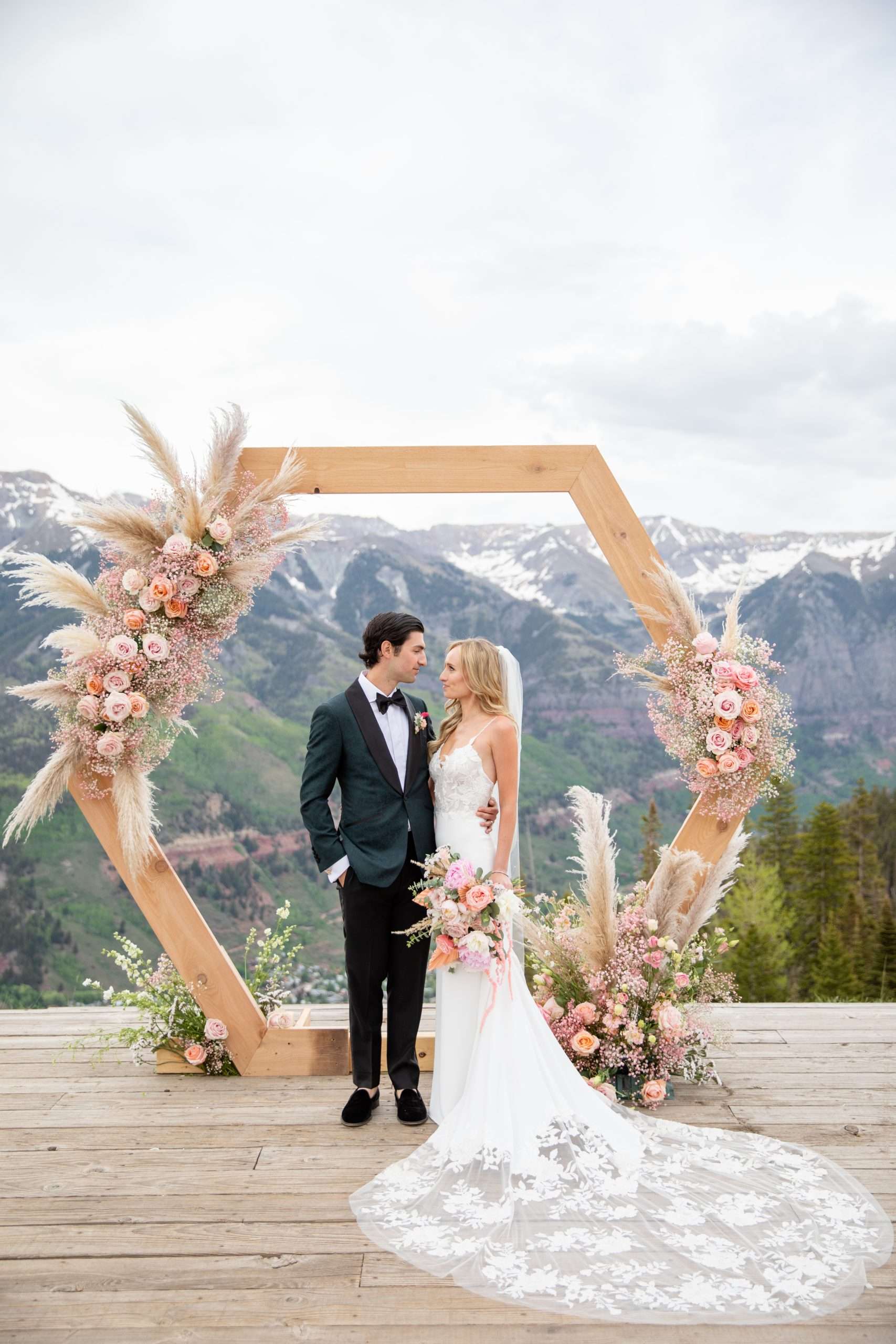 A Modern Romance Wedding in Telluride