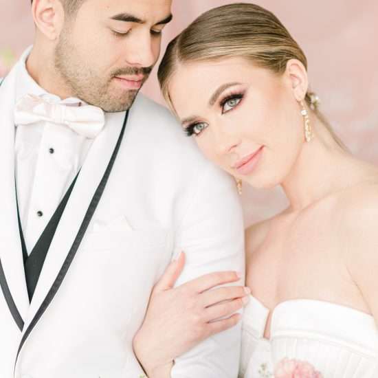 Modern and Romantic Peach Kissed Wedding Inspiration