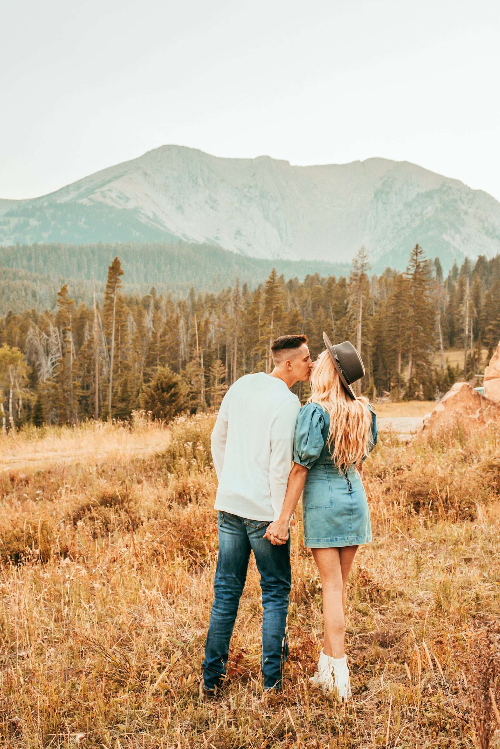 Sunny and Playful Fairy Lake Engagements