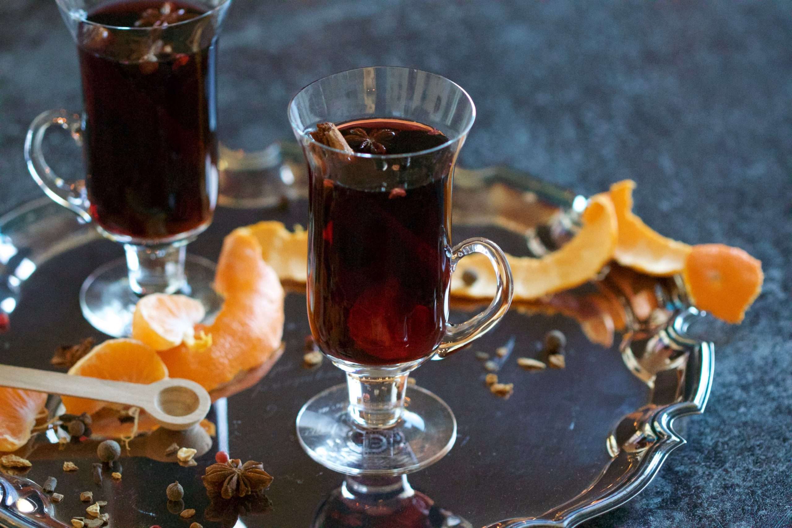 10 Festive Cocktails for your Winter Wedding