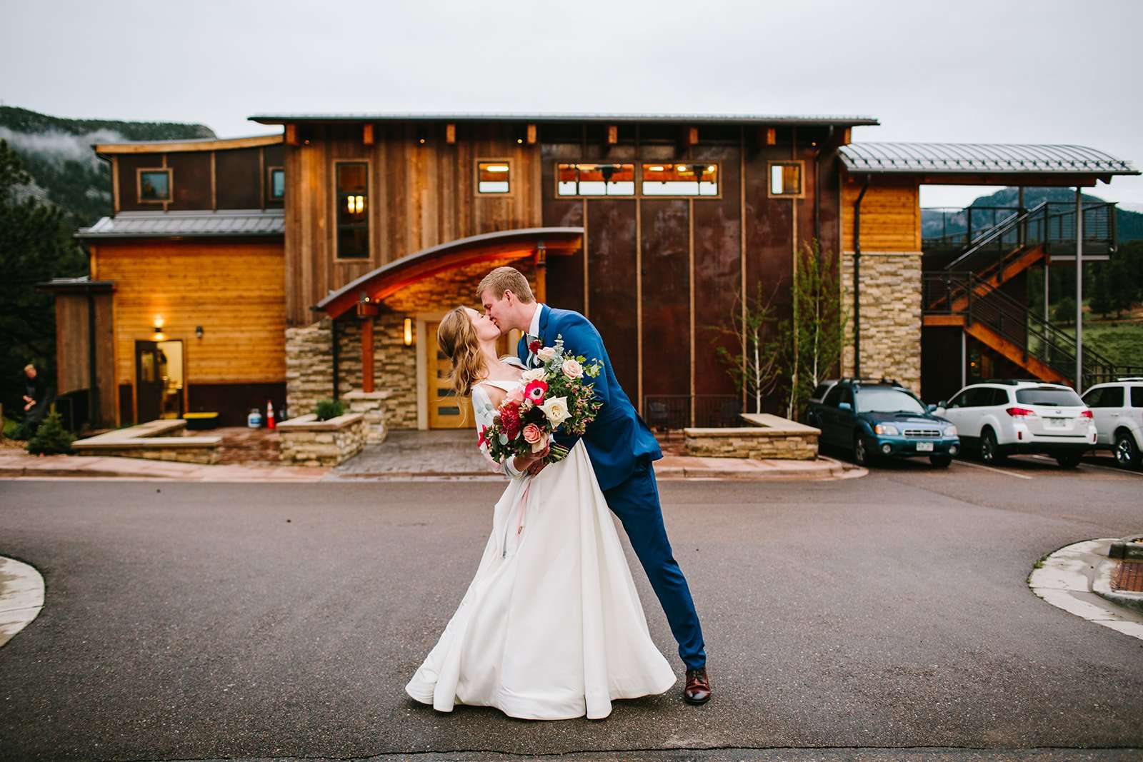 Vibrant and Rainy Estes Park Wedding