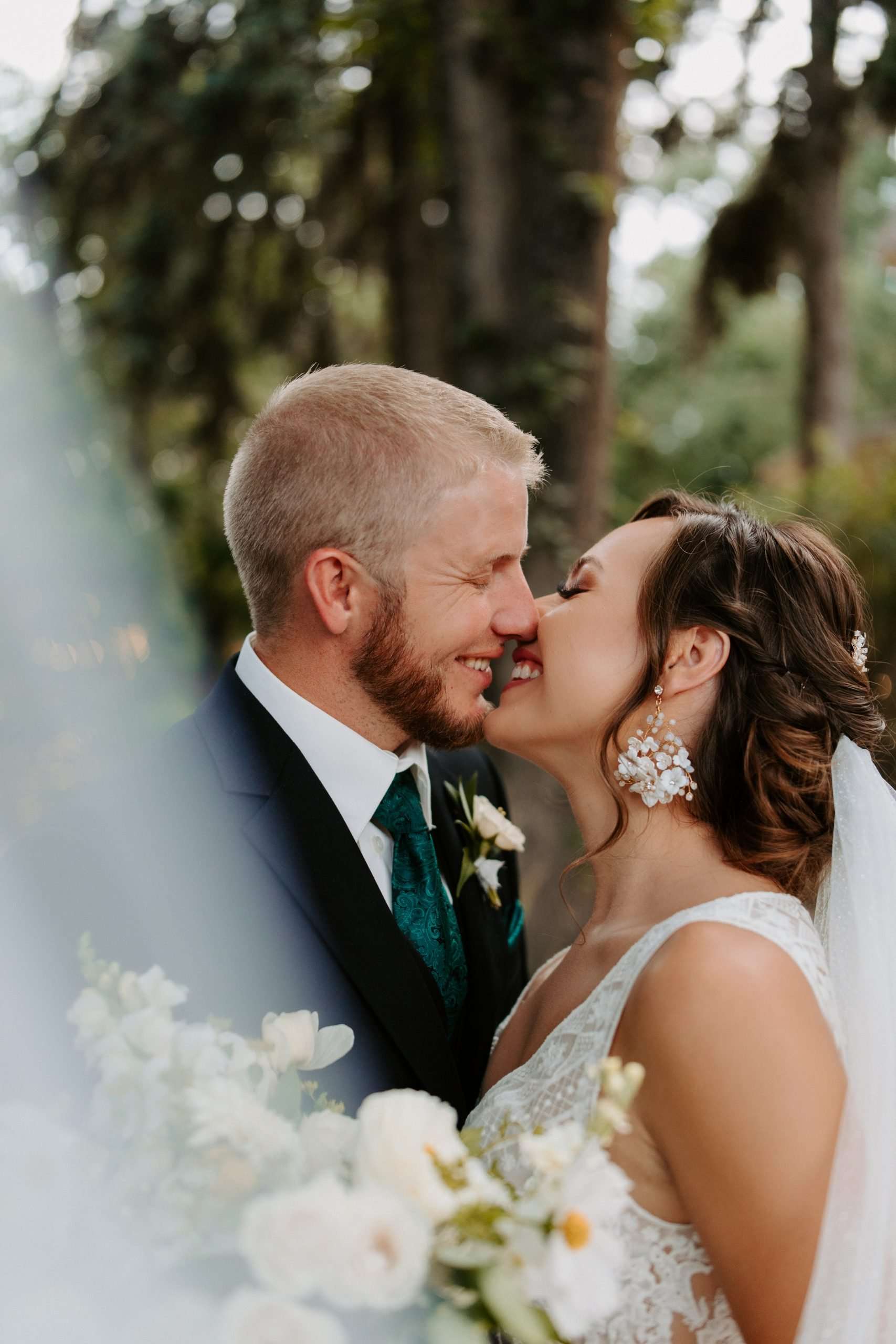 Charming Wedding at the Tapestry House