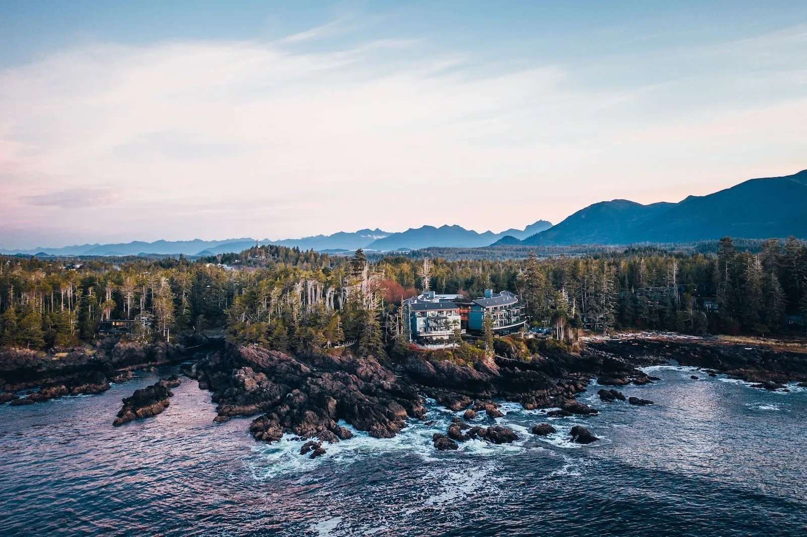 An Idyllic Oceanfront Venue on Vancouver Island: Black Rock Oceanfront Resort