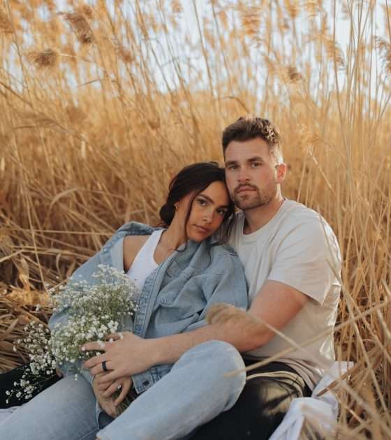 Casual and Intimate Golden Hour Session in Utah