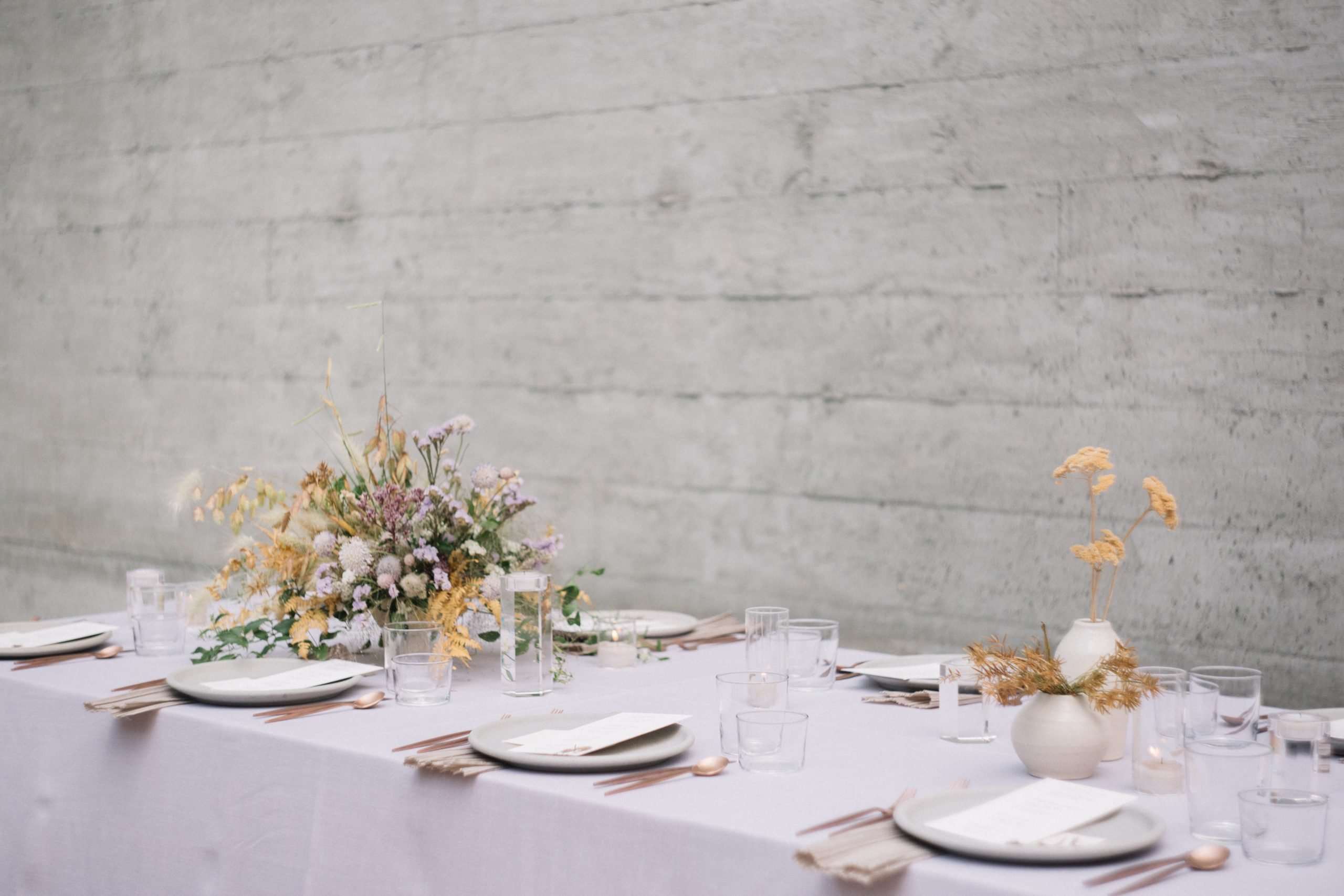 Modern and Organic Autumn Wedding Inspiration