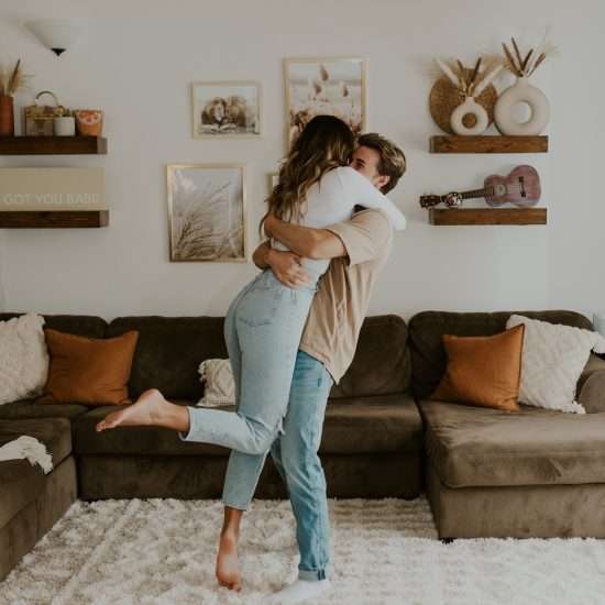 Comfy Anniversary Session in Their Neutral Home