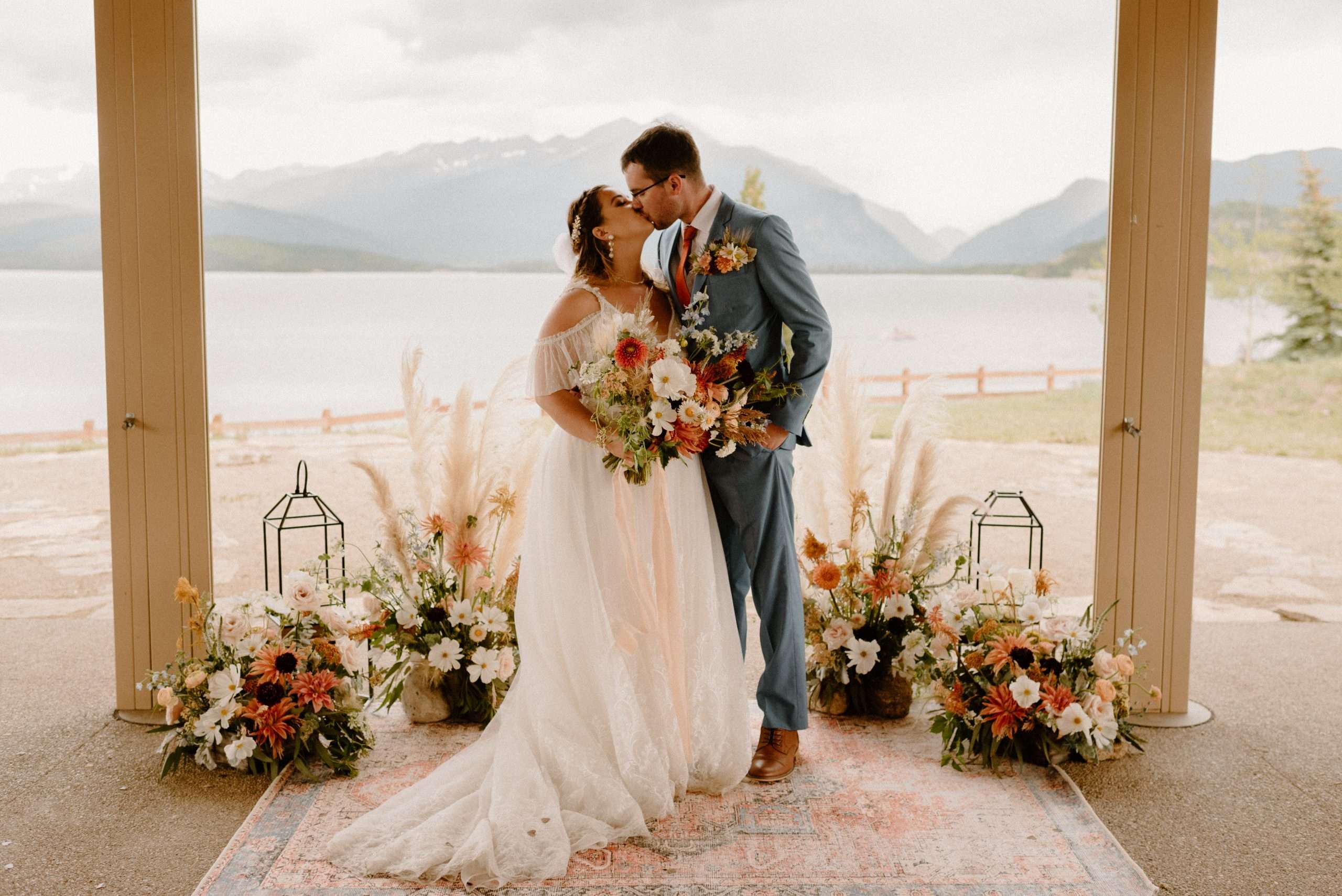 Rainy and Scenic Wedding in Colorado