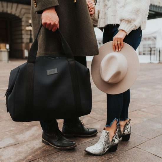 Top 10 Nonstop Flights from Denver to Your Honeymoon Destination
