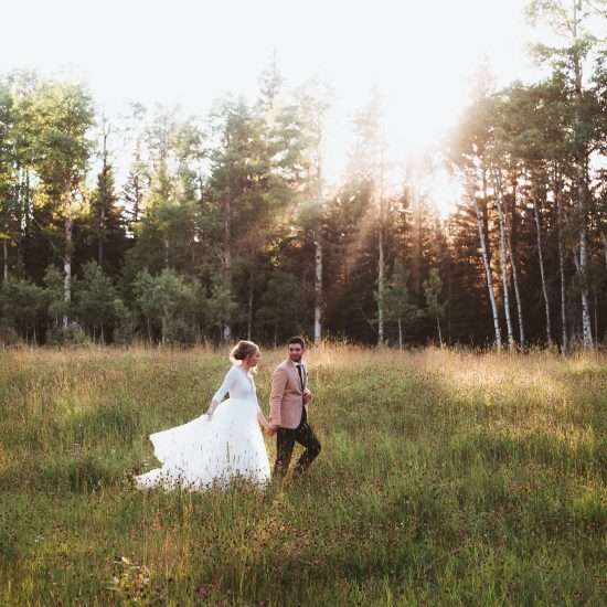 Alberta Wedding with Vintage Charm