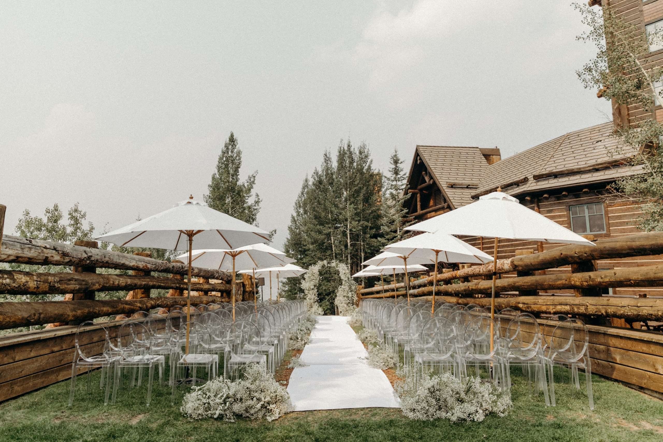 Modern and Glamorous Wedding in Bachelor Gulch