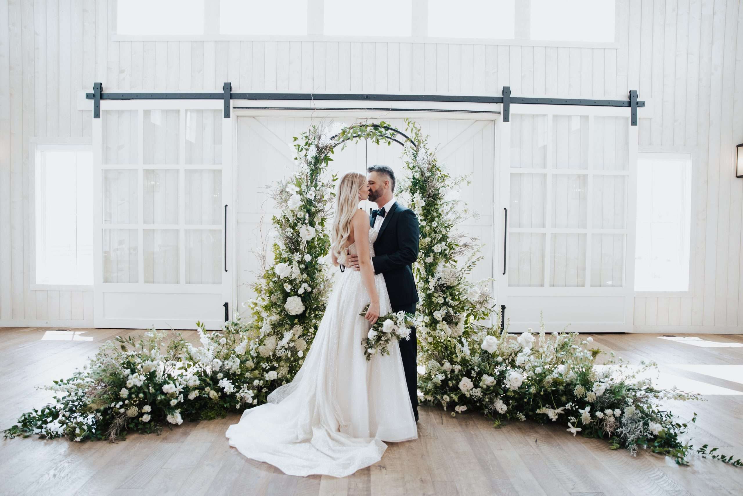 11 Winter Wedding Day Looks To Fall in Love With