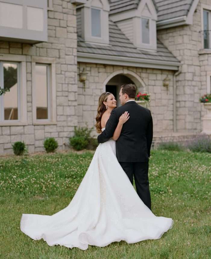 A Modern Fairytale Wedding at Greystone Castle