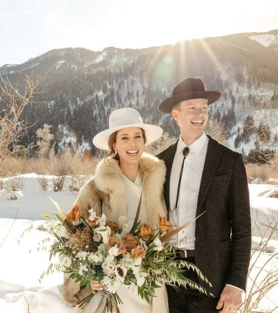 A Chic and Snowy Aspen Elopement