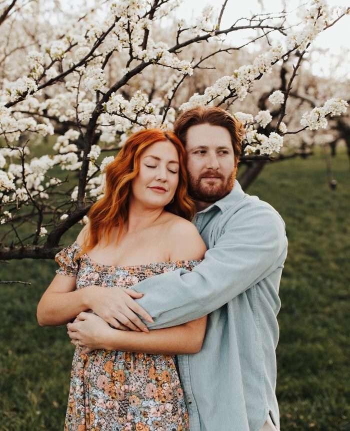 Gorgeous Idaho Engagements in an Orchard