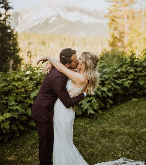 Sweet Golden Wedding with Rustic Flair