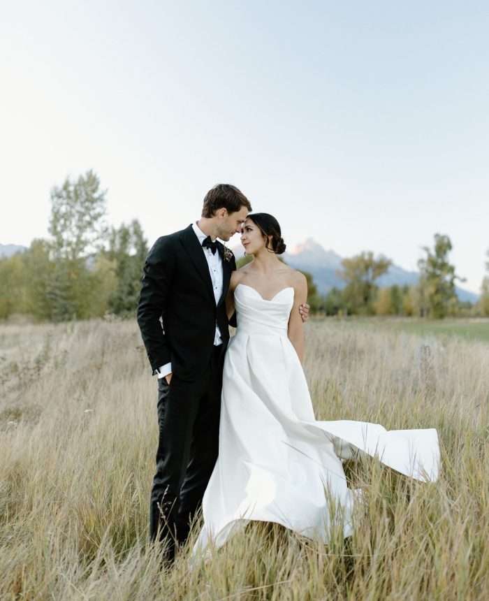 Wyoming Wedding with Beautiful Berry Tones